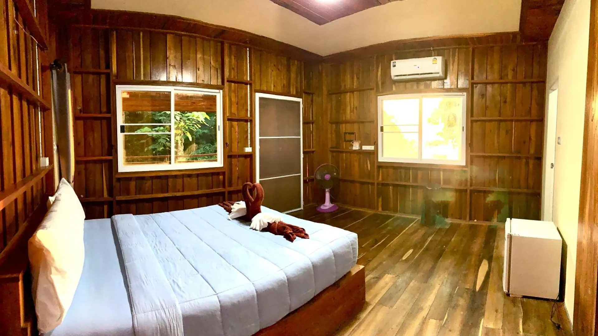 Phusea Lanta Resort Ko Lanta Villa